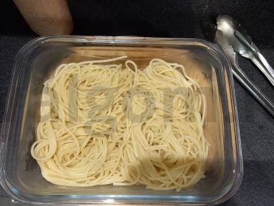 Makaronų lizdai su malta mėsa Žingsnis 1