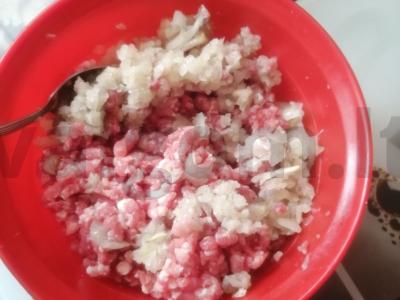 Tingūs koldūnai su malta mėsa Žingsnis 1