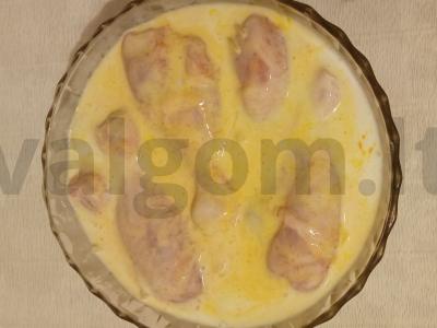 Gardžios vištienos kojos kefyre Žingsnis 1