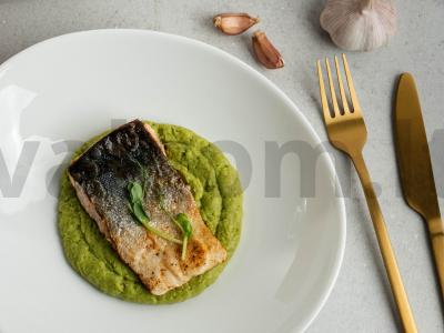 Žaliųjų žirnelių košė su rausvąja lašiša Žingsnis 4