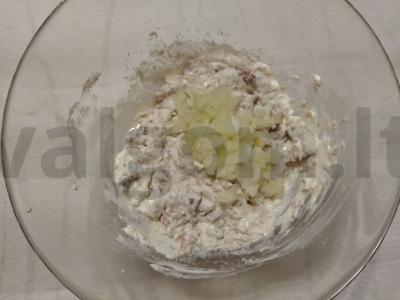 Neįprastas "Napoleono" pyragas su ikrais. Žingsnis 2