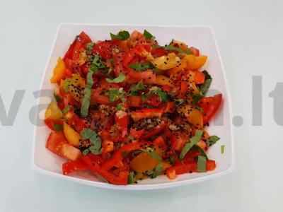 Aštrios pomidorų, paprikų ir bazilikų salotos Žingsnis 7