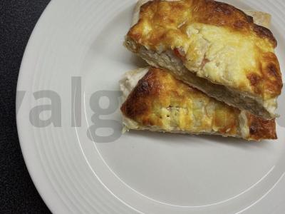 Žuvis pitos duonoje pagrindine nuotrauka