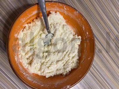 Obuolių pyragas Žingsnis 1