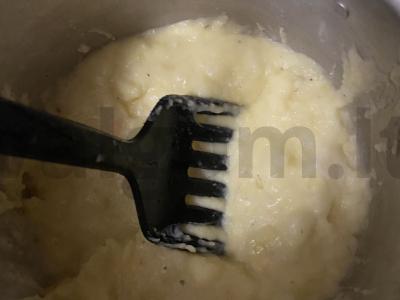 Bulvių košė su grybais multicooker įrenginyje Žingsnis 7