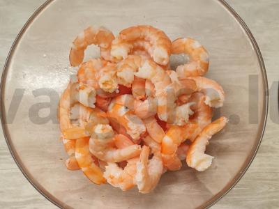 Makaronai su krevetėmis grietinėlės padaže Žingsnis 1