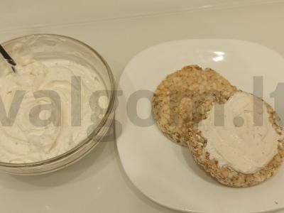 Naminis varškės sūris pagrindine nuotrauka