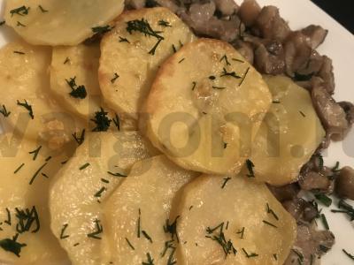 Bulvės su grybais vakarienei pagrindine nuotrauka