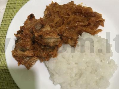 Europinės jūrų lydekos troškinys su ryžiais pagrindine nuotrauka