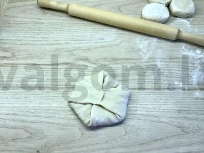 Moldoviškas placindas su kopūstais Žingsnis 7