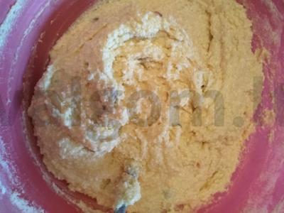 Minkštas, burnoje tirpstantis varškės pyragas Žingsnis 4