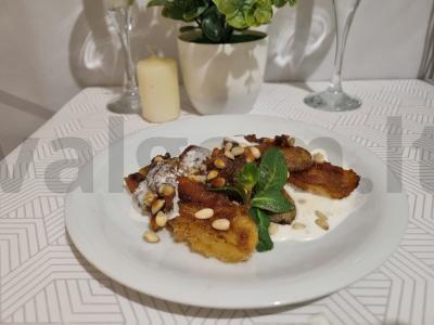 Karamelizuoti bananai pagrindine nuotrauka