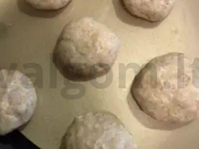 Bananiniai greito paruošimo sausainiai Žingsnis 3