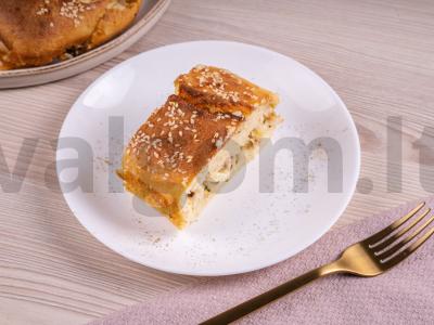 Pyragas su žuvies konservais ir ryžiais Žingsnis 7