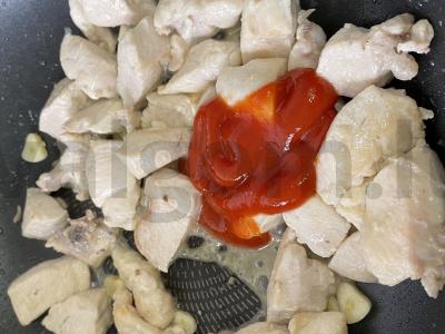 Udon makaronai su vištienos krūtinėle Žingsnis 4
