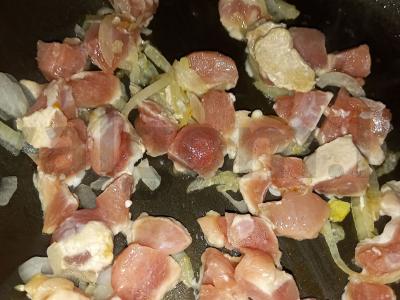 Kepinys su bulvėmis, kopūstais ir kiauliena Žingsnis 2