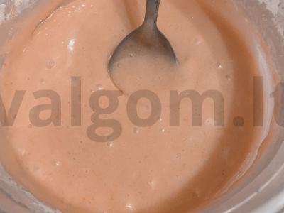 Naminė bandelė su obuoliais ir sultenėmis Žingsnis 4