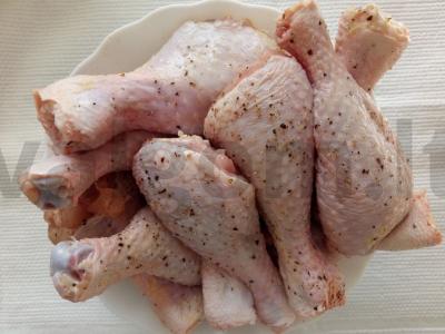 Itališka vištiena su salierais ir grybais Žingsnis 1