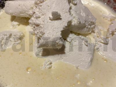 Varškės apkepas su šokolado dražė kaip vaikystėje Žingsnis 2