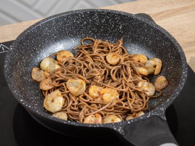 Soba su austrių padažu ir krevetėmis Žingsnis 3