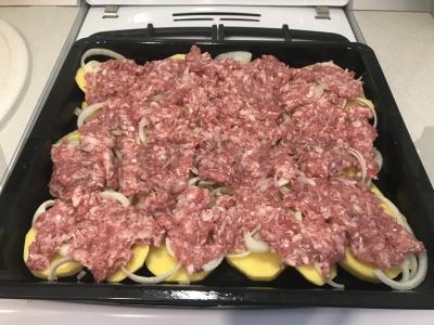 Prancūziško stiliaus mėsa ant bulvių pagrindo Žingsnis 3