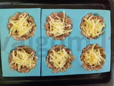 Gausūs mėsos keksiukai su bulvių koše Žingsnis 2