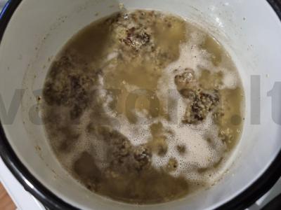 Kvinoja su špinatais ir parmezanu Žingsnis 1