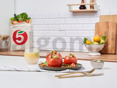 Pomidorai su kalmarais pagrindine nuotrauka