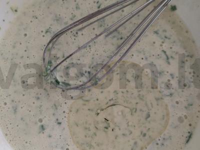 Špinatų blyneliai su ikrais Žingsnis 2