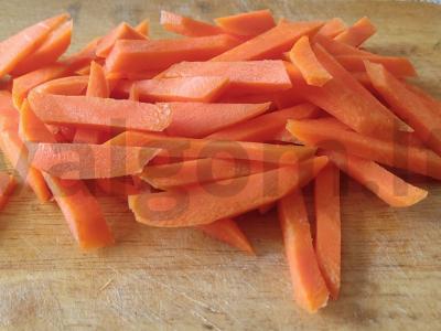 Vištiena su daržovėmis Žingsnis 3