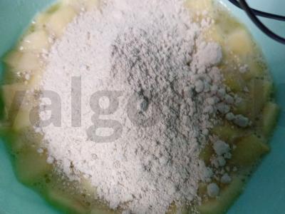 Obuolių paplotėliai "Šarlotės kūdikiai" Žingsnis 3