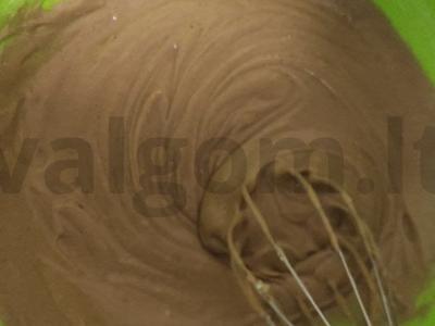 Naminis varškės pyragas su bananų sultimis ir šokoladiniu glajumi Žingsnis 1