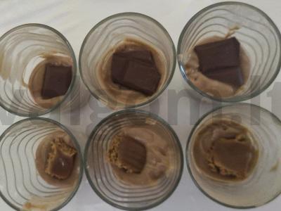 Naminis varškės pyragas su bananų sultimis ir šokoladiniu glajumi Žingsnis 2