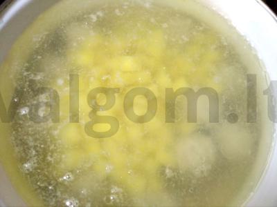 Lengva sriuba su mėsos kukuliais ir česnaku Žingsnis 6