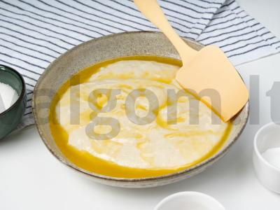 Širdies vafliai su kefyru Žingsnis 2
