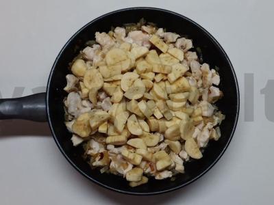 Bananai ir sultinga vištiena Žingsnis 3