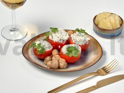 Įdaryti pomidorai su grietine pagrindine nuotrauka