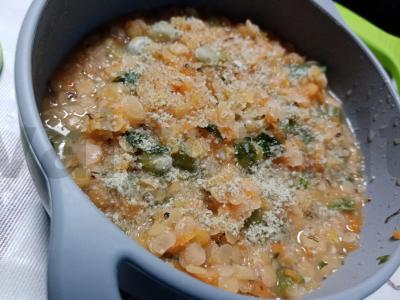 Lęšių sriuba pagrindine nuotrauka