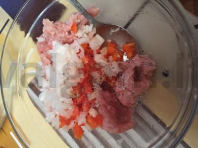 Ekspress duonos pyragas su malta mėsa Žingsnis 2