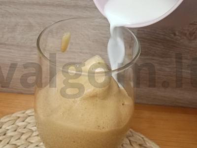 Ledinės kavos frappe. Žingsnis 8