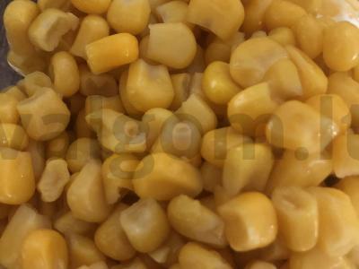 Salotos "Viskas paprasta" su dešra ir skrebučiais Žingsnis 3