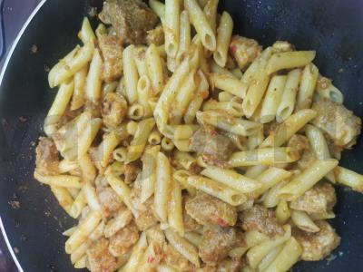 Vyne troškinta kiauliena pagrindine nuotrauka