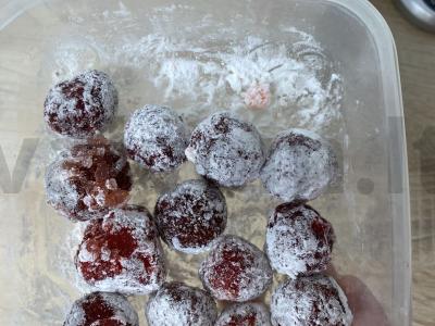 Braškių mini keksiukai Žingsnis 5