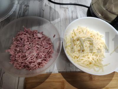 Kumpio ir sūrio blyneliai Žingsnis 6