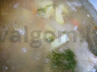 Kiaulienos sultinio sriuba su grikiais Žingsnis 3