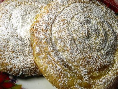 Sluoksniuotos bandelės su moliūgais pagrindine nuotrauka
