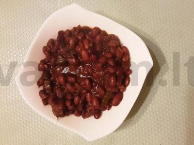 Temperamentinga feijoada pagrindine nuotrauka
