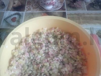 Olivier salotos su kumpiu ir dešra Žingsnis 4