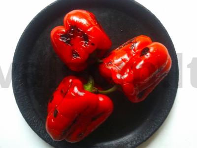 Originalios pipirų salotos Žingsnis 1