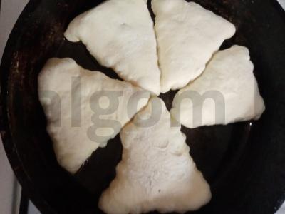 "Yummy belyashiki" su malta kiauliena Žingsnis 5
